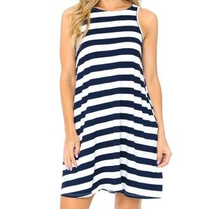 STRIPE SLEEVELESS DRESS WITH POCKETS